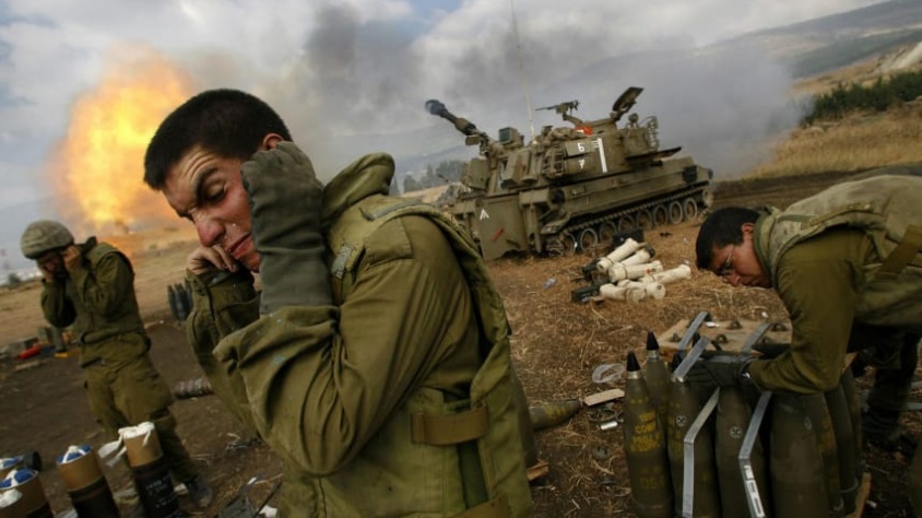 DAVID GUTTENFELDER-AP