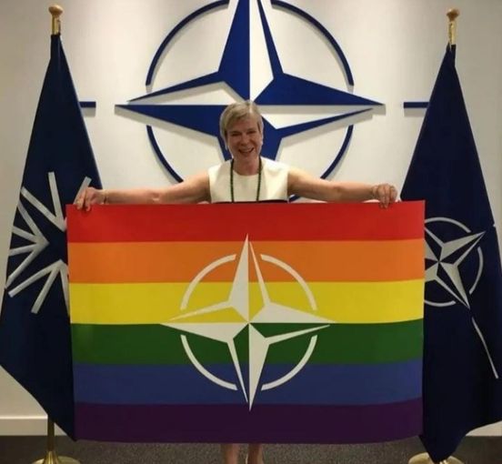 NATO diverso y débil